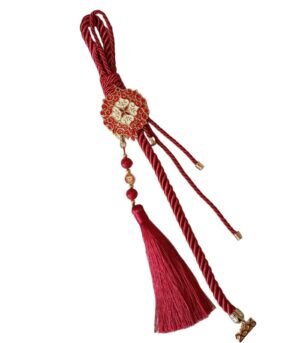 Γούρι 2026 χρυσά στοιχεία μπορντώ κορδόνι