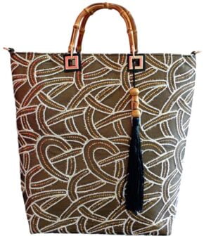 Τσάντα Boho σε Καφέ χρώμα με Ξύλινα χερούλια