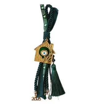 Γούρι 2026 χρυσά στοιχεία πράσινο κορδόνι